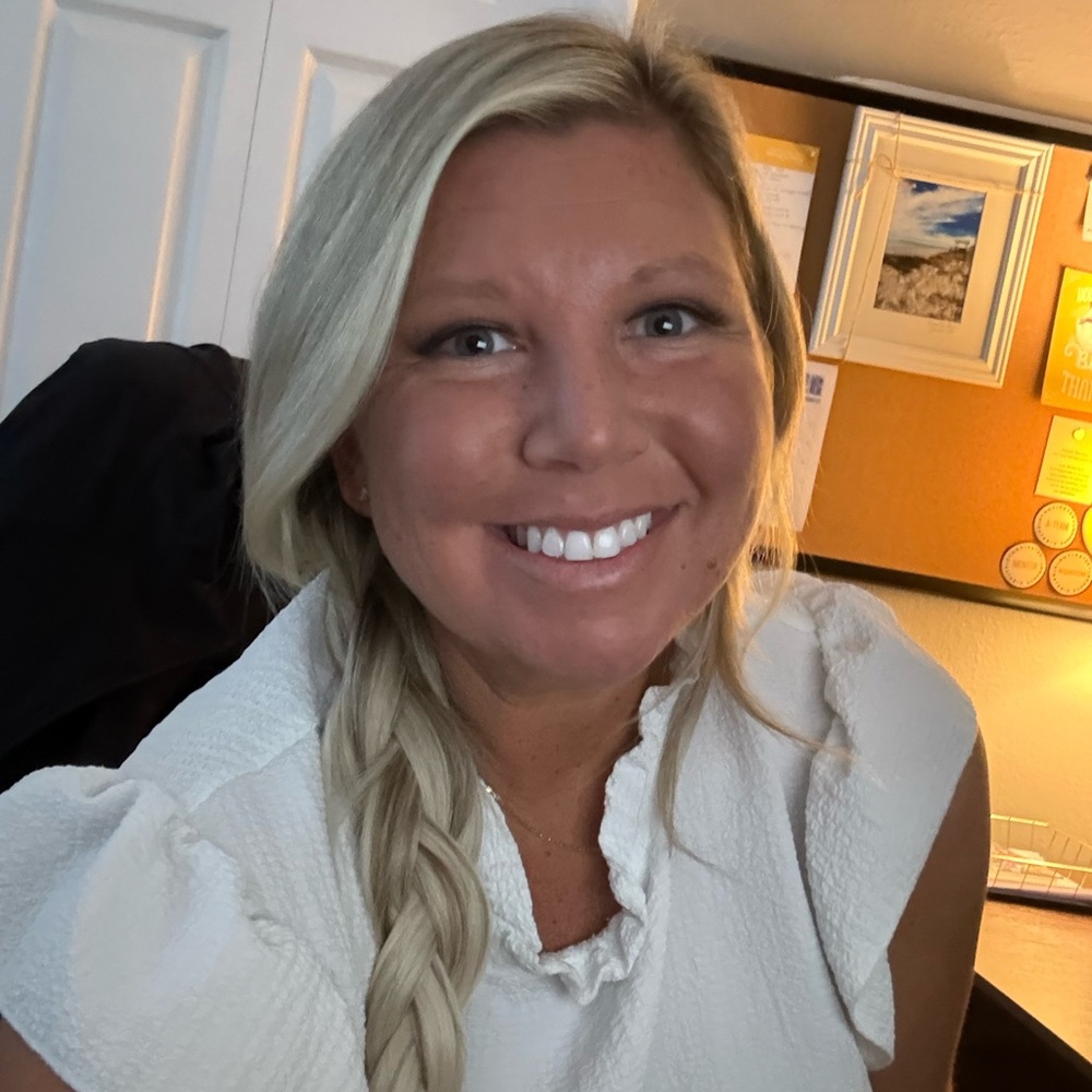 Meet your Posher, Lashell